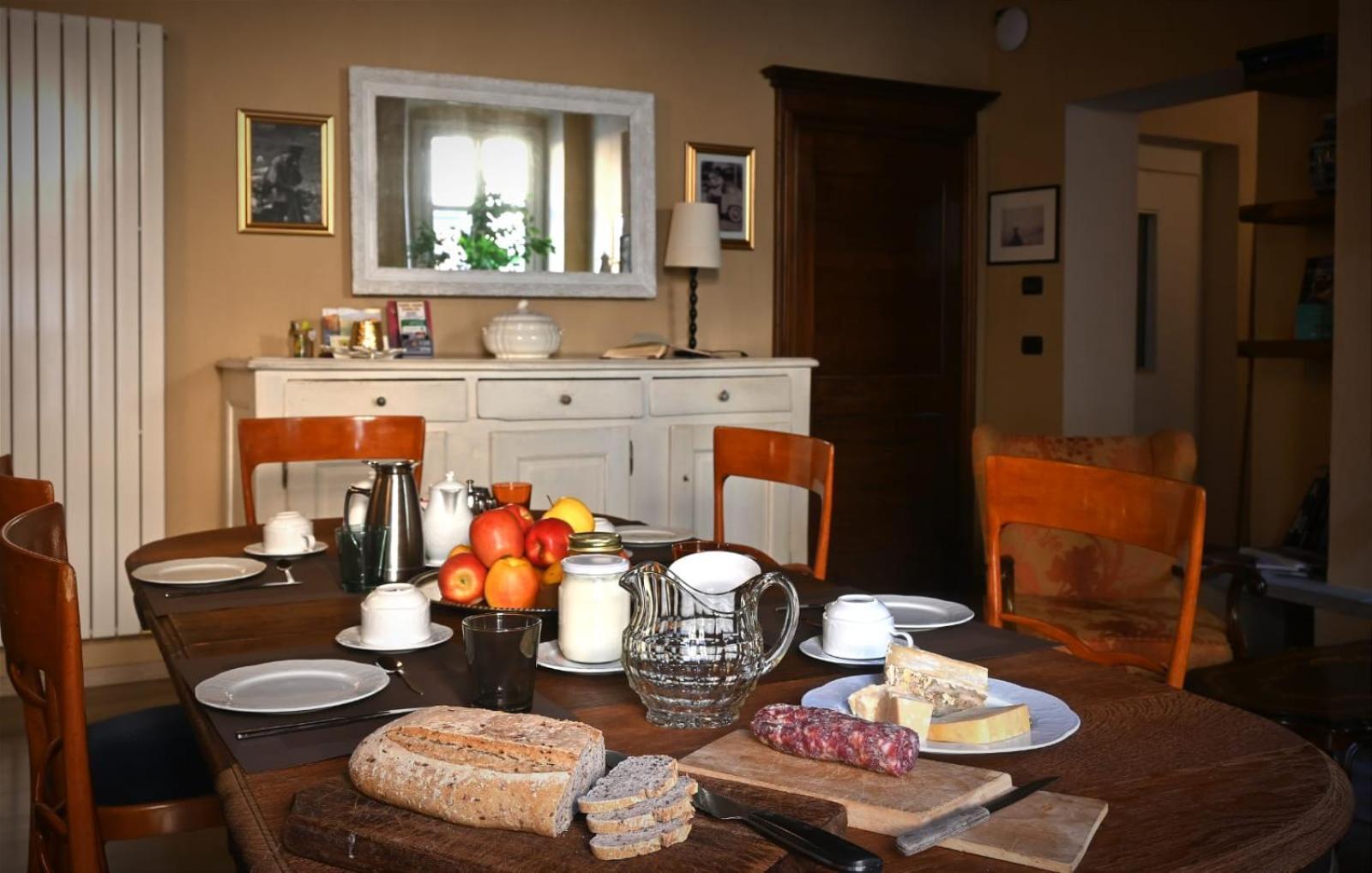 Bed and Breakfast Domus Aurea Салуццо Экстерьер фото