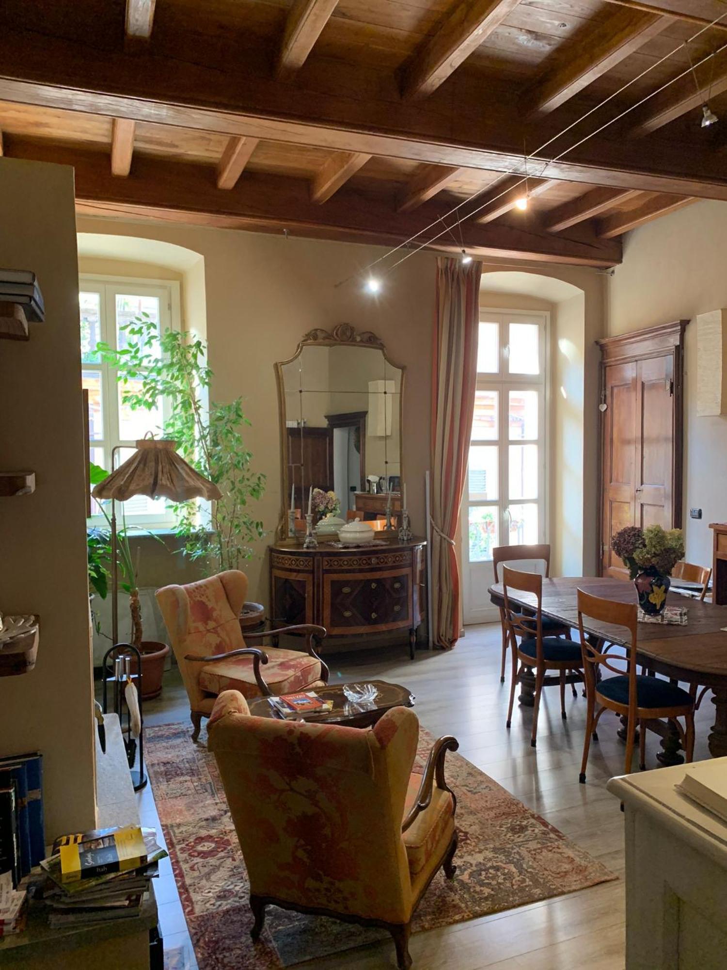 Bed and Breakfast Domus Aurea Салуццо Экстерьер фото