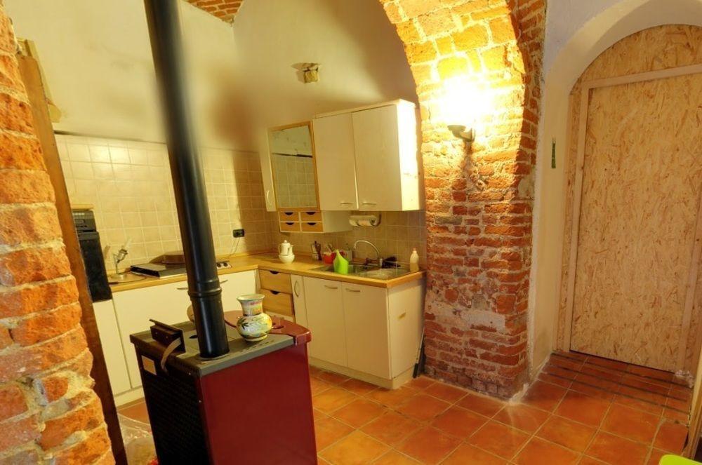 Bed and Breakfast Domus Aurea Салуццо Экстерьер фото