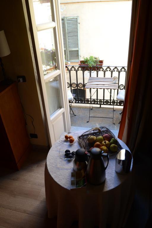 Bed and Breakfast Domus Aurea Салуццо Экстерьер фото