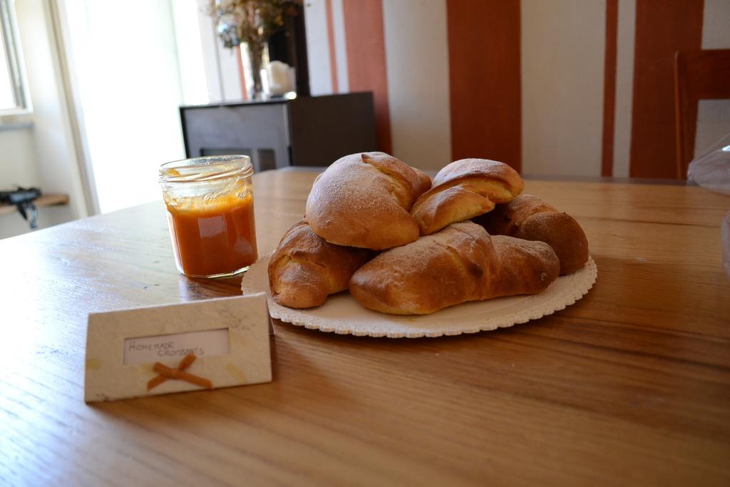 Bed and Breakfast Domus Aurea Салуццо Экстерьер фото